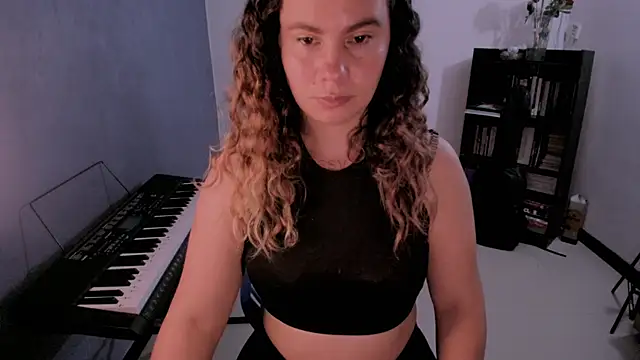 gigi stephans online show from July 2026 01:45:02 AM