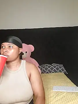 R-thequeen online show from March 2026 09:41:02 PM