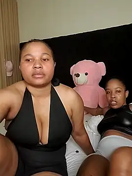 R-thequeen online show from June 2026 06:37:02 AM