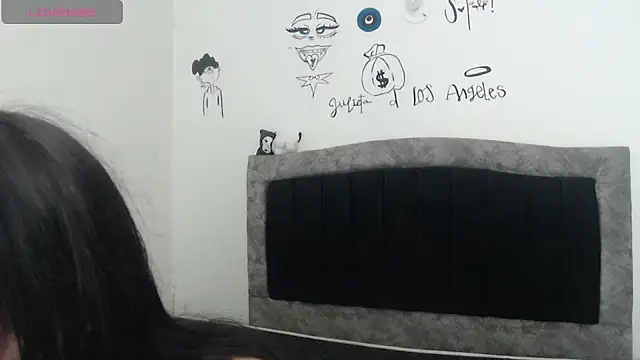 Snapshot of Julieta_De_Los_Angeles chatting on March 2026 10:49:01 PM Julieta De Los Angeles online show from March 2026 10:49:01 PM