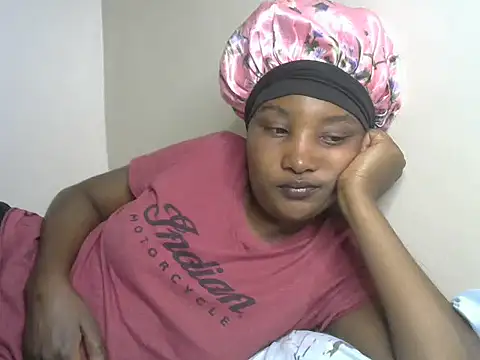 Snapshot of StacyGee24 chatting on December 2025 09:40:01 AM StacyGee24 online show from December 2025 09:40:01 AM