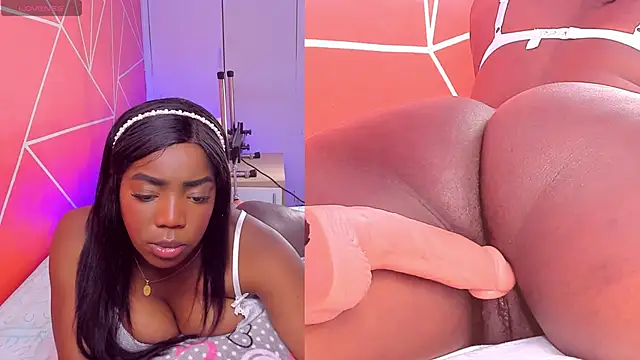 Snapshot of zoeethompson_cm chatting on September 2025 11:12:01 AM zoeethompson cm online show from September 2025 11:12:01 AM