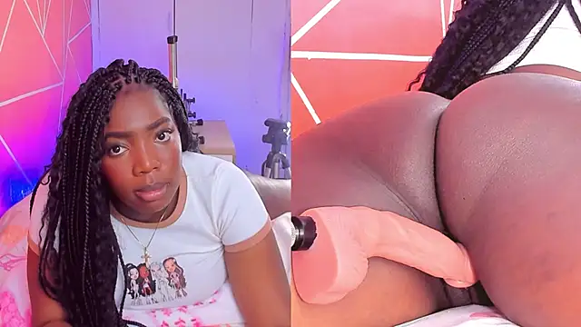 Snapshot of zoeethompson_cm chatting on November 2025 11:09:02 AM zoeethompson cm online show from November 2025 11:09:02 AM