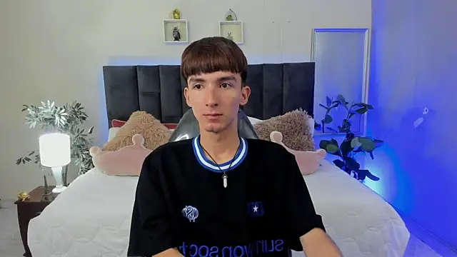 Snapshot of Jake_evans chatting on May 2026 01:41:01 PM Jake evans online show from May 2026 01:41:01 PM