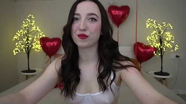 MonAmourrrR online show from February 2025 07:17:02 AM