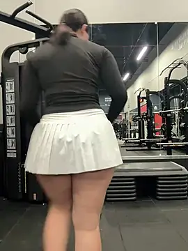 Snapshot of zui_lu chatting on February 2025 05:08:01 AM zui lu online show from February 2025 05:08:01 AM