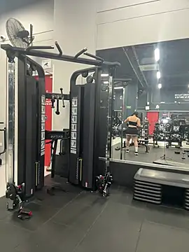 Snapshot of zui_lu chatting on February 2025 05:15:01 AM zui lu online show from February 2025 05:15:01 AM