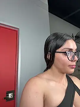 Snapshot of zui_lu chatting on March 2025 07:21:02 AM zui lu online show from March 2025 07:21:02 AM