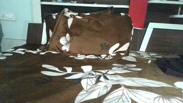 lovehalf08 online show from February 2025 06:55:01 PM