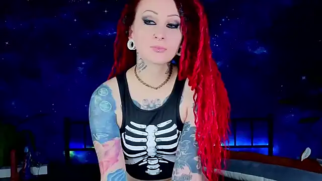 Snapshot of MartthaKatze chatting on November 2025 03:57:02 PM MartthaKatze online show from November 2025 03:57:02 PM