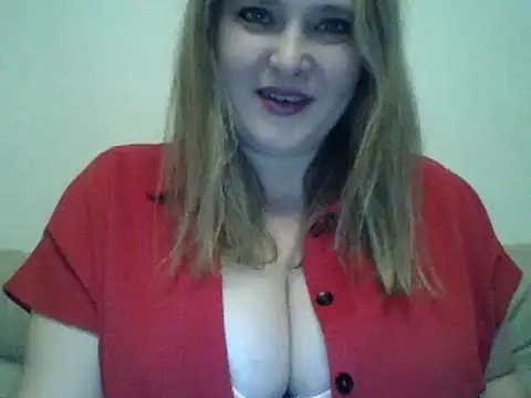 Snapshot of ParisMimi chatting on December 2024 05:25:01 AM ParisMimi online show from December 2024 05:25:01 AM