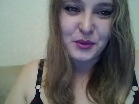 Snapshot of ParisMimi chatting on January 2025 05:52:01 AM ParisMimi online show from January 2025 05:52:01 AM