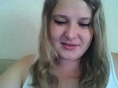 Snapshot of ParisMimi chatting on September 2025 07:41:01 AM ParisMimi online show from September 2025 07:41:01 AM