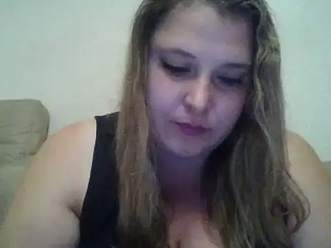 Snapshot of ParisMimi chatting on October 2025 09:39:01 PM ParisMimi online show from October 2025 09:39:01 PM