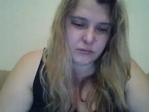 Snapshot of ParisMimi chatting on December 2025 08:32:02 AM ParisMimi online show from December 2025 08:32:02 AM