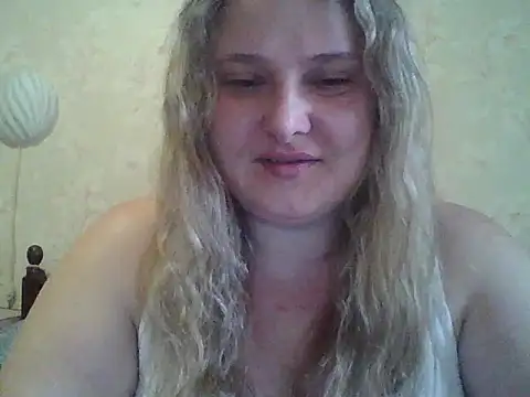Snapshot of ParisMimi chatting on March 2026 09:31:02 AM ParisMimi online show from March 2026 09:31:02 AM