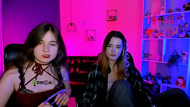 liana kisses online show from February 2026 10:35:02 PM