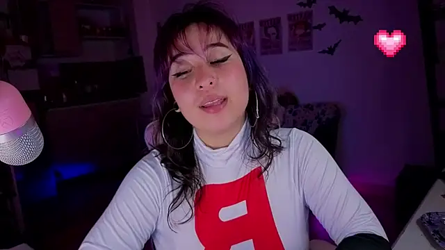 Snapshot of FernandaOrtegaaa chatting on March 2026 01:51:01 AM FernandaOrtegaaa online show from March 2026 01:51:01 AM