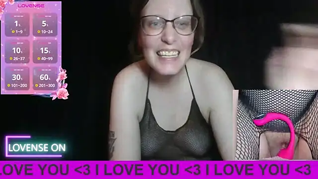 Snapshot of PernillaGirl chatting on April 2026 07:47:02 PM PernillaGirl online show from April 2026 07:47:02 PM