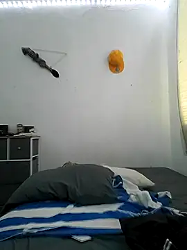 Snapshot of culitotragon24 chatting on November 2025 11:15:01 PM culitotragon24 online show from November 2025 11:15:01 PM