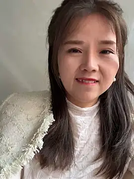 Snapshot of Efangfang chatting on January 2025 08:06:02 AM Efangfang online show from January 2025 08:06:02 AM