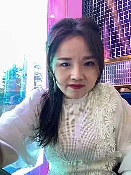 Snapshot of Efangfang chatting on January 2025 06:28:02 AM Efangfang online show from January 2025 06:28:02 AM