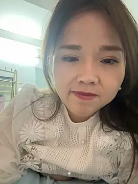 Snapshot of Efangfang chatting on January 2025 02:30:02 PM Efangfang online show from January 2025 02:30:02 PM