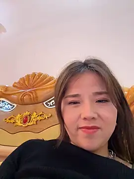 Snapshot of Efangfang chatting on January 2025 04:05:01 PM Efangfang online show from January 2025 04:05:01 PM