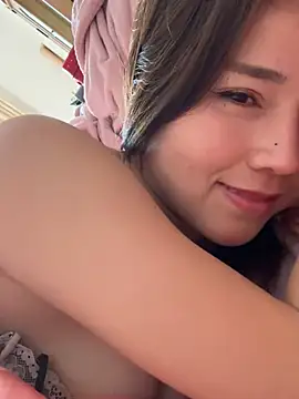 Snapshot of Efangfang chatting on January 2025 06:46:01 AM Efangfang online show from January 2025 06:46:01 AM