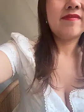 Snapshot of Efangfang chatting on February 2025 09:22:02 AM Efangfang online show from February 2025 09:22:02 AM