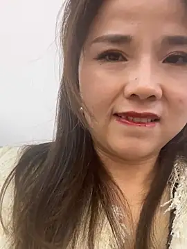 Snapshot of Efangfang chatting on February 2025 11:55:01 AM Efangfang online show from February 2025 11:55:01 AM