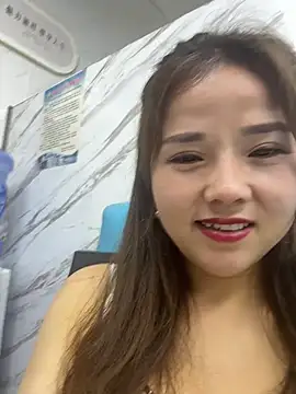 Snapshot of Efangfang chatting on March 2025 12:37:02 PM Efangfang online show from March 2025 12:37:02 PM