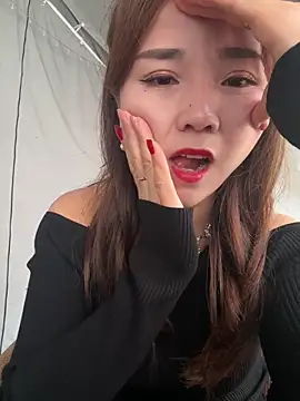 Snapshot of Efangfang chatting on March 2025 03:51:01 AM Efangfang online show from March 2025 03:51:01 AM