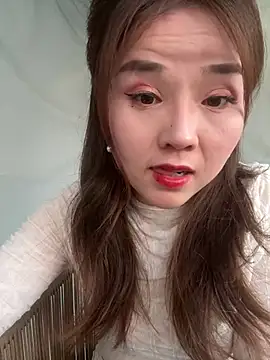 Snapshot of Efangfang chatting on March 2025 08:18:02 AM Efangfang online show from March 2025 08:18:02 AM