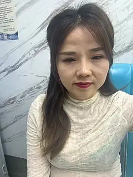 Snapshot of Efangfang chatting on March 2025 11:58:01 AM Efangfang online show from March 2025 11:58:01 AM