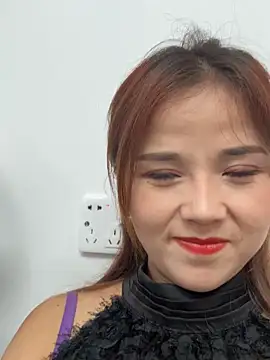 Snapshot of Efangfang chatting on September 2025 06:57:02 AM Efangfang online show from September 2025 06:57:02 AM