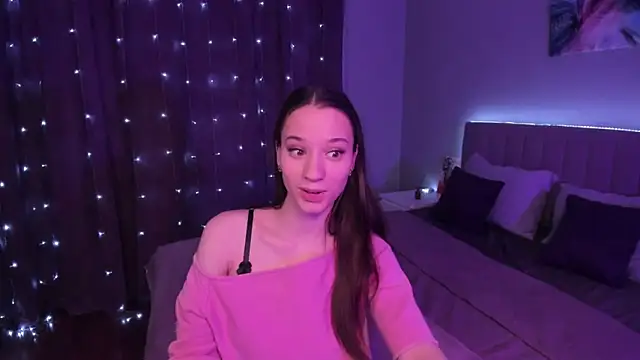 StaceySunny online show from December 2024 10:57:02 PM