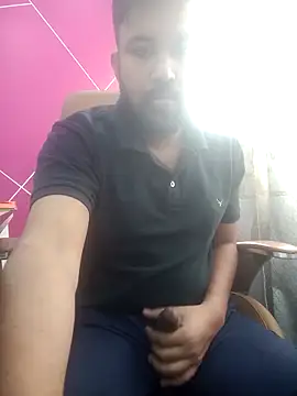 Snapshot of zakly69 chatting on November 2025 07:07:03 AM zakly69 online show from November 2025 07:07:03 AM