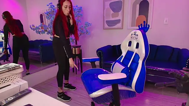 Snapshot of Vermelha_Gremory_ chatting on February 2025 08:02:02 PM Vermelha Gremory online show from February 2025 08:02:02 PM