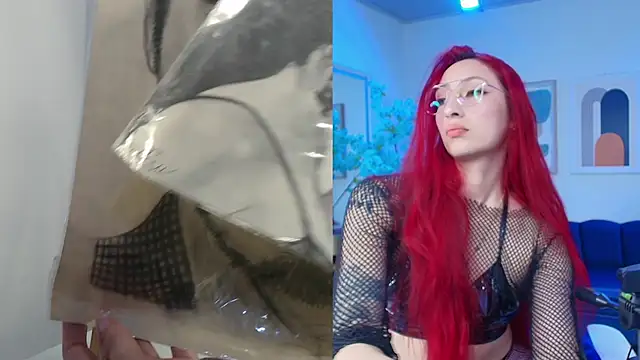 Snapshot of Vermelha_Gremory_ chatting on February 2025 03:23:02 PM Vermelha Gremory online show from February 2025 03:23:02 PM