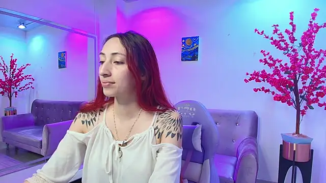 Snapshot of Vermelha_Gremory_ chatting on September 2025 07:14:02 PM Vermelha Gremory online show from September 2025 07:14:02 PM