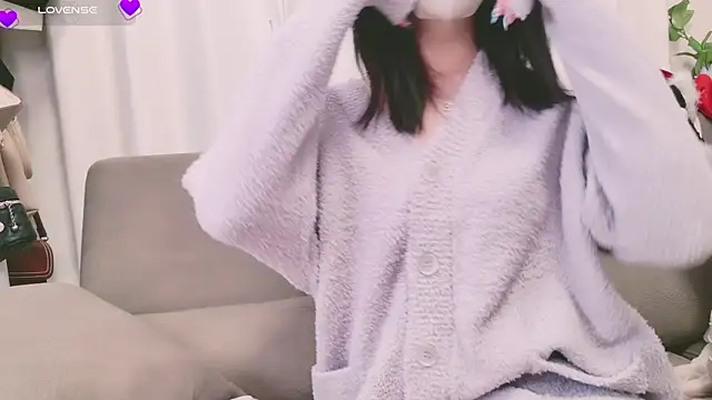 Conatsu online show from January 2025 01:53:01 PM