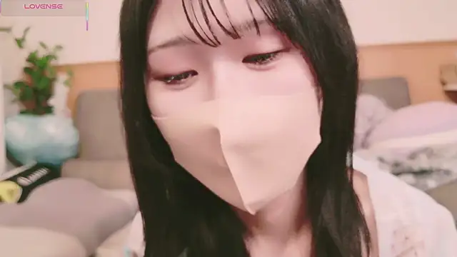 Conatsu online show from March 2025 09:05:02 PM