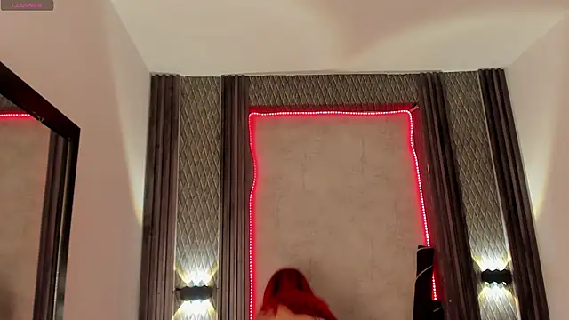 selene red  online show from January 2025 04:13:02 PM