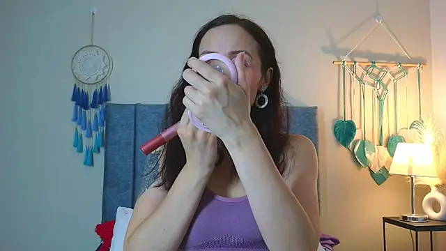 IberianMoonMK online show from November 2025 06:26:01 PM