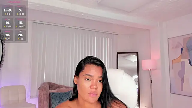 Snapshot of madisson_davon chatting on February 2025 07:56:01 PM madisson davon online show from February 2025 07:56:01 PM