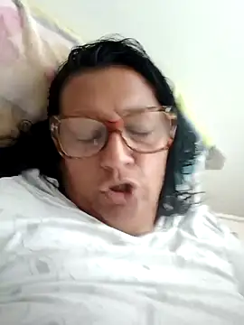 Snapshot of Victoria_Red01 chatting on February 2025 08:13:02 PM Victoria Red01 online show from February 2025 08:13:02 PM