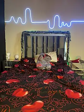 Lya-Kasandra online show from December 2024 07:54:01 PM