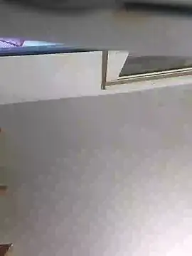 skrigul12 online show from December 2024 11:28:02 PM