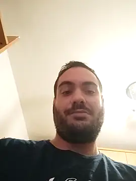 skrigul12 online show from March 2025 01:57:02 PM